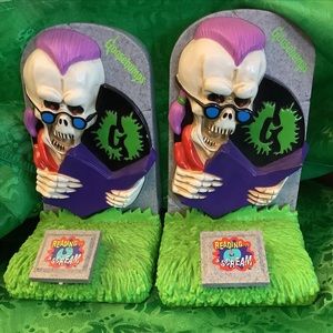 Goosebumps book ends